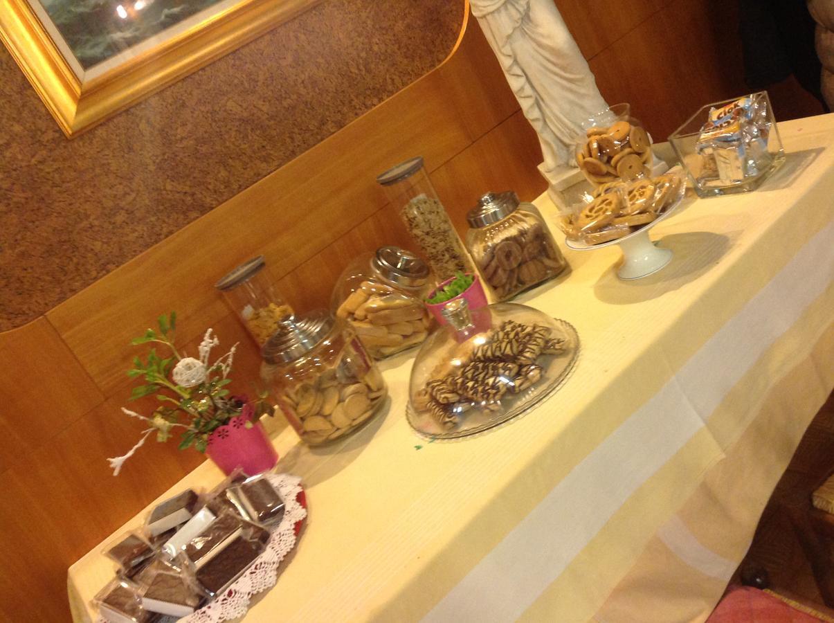 Ristorante Albergo Roma Legnano Exterior photo